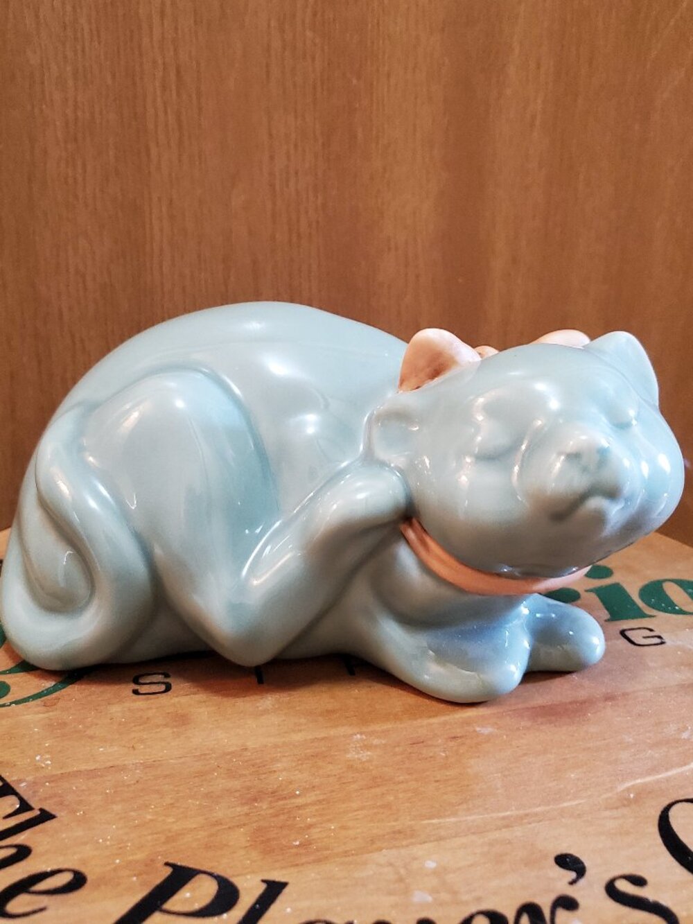 vintage Japanese sleeping cat porcelain figurine bow mcm